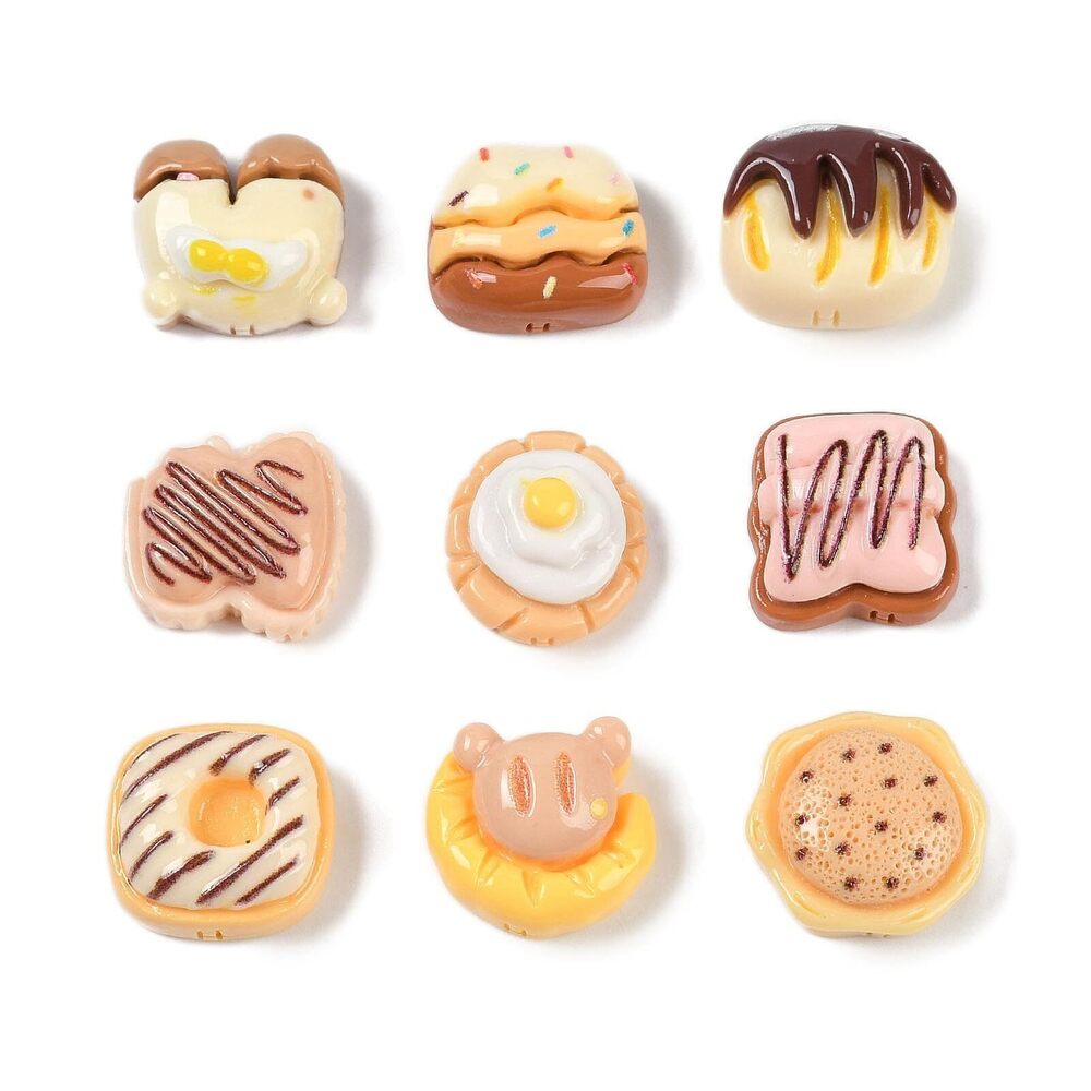 7472 200pcs Random Bread Themed Resin Cabochons Imitation Food